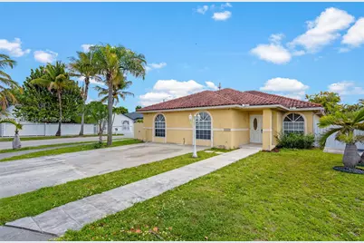 14300 SW 52nd St, Miami, FL 33175 - Photo 2