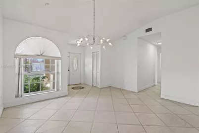 14300 SW 52nd St, Miami, FL 33175 - Photo 10