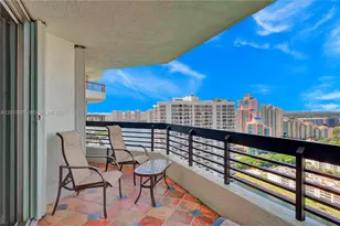 3500 Mystic Pointe Dr, Aventura, FL 33180 - Photo 24