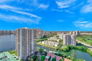 3500 Mystic Pointe Dr, Aventura, FL 33180 - Photo 30