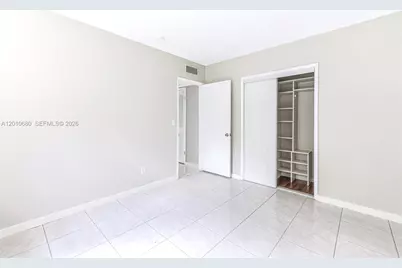 981 NE 152nd St, Miami, FL 33162 - Photo 30