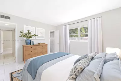 981 NE 152nd St, Miami, FL 33162 - Photo 18