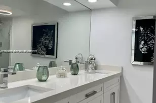 1266 S Military Trail, Deerfield Beach, FL 33442 - Photo 14