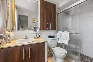 2850 Somerset Dr, Lauderdale Lakes, FL 33311 - Photo 4