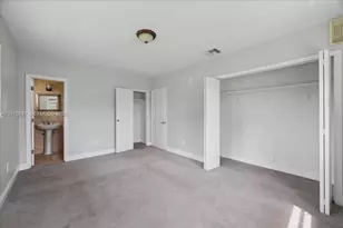 9280 SW 164th St, Palmetto Bay, FL 33157 - Photo 20
