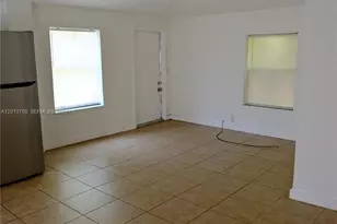 1455 NE 146th St, Miami, FL 33161 - Photo 14