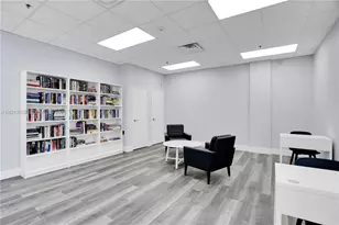 3701 N Country Club Dr, Aventura, FL 33180 - Photo 34