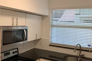 8625 SW 152nd Ave, Miami, FL 33193 - Photo 12