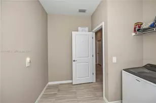 16241 Rosemallow Ln, Fort Myers, FL 33920 - Photo 54