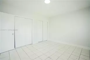 7640 Carlyle Ave, Miami Beach, FL 33141 - Photo 14