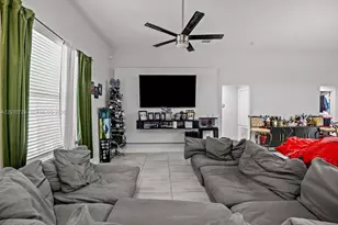 115 SW Glenwood Dr, Port Saint Lucie, FL 34984 - Photo 6