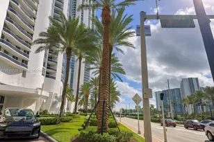 15901 Collins Ave, Sunny Isles Beach, FL 33160 - Photo 28