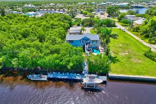 936 Panther Creek Ln, Everglades City, FL 34114 - Photo 2