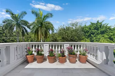 26 Tahiti Beach Island Rd, Coral Gables, FL 33143 - Photo 26