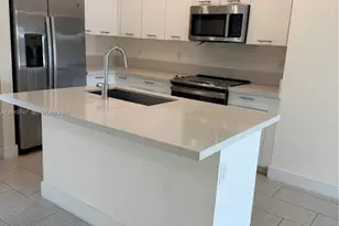 8167 NW 41st St, Doral, FL 33166 - Photo 28