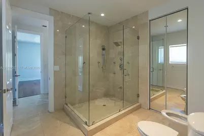 425 N Shore Dr, Miami Beach, FL 33141 - Photo 10