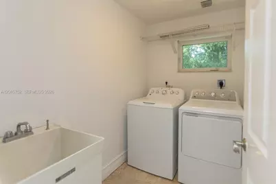 425 N Shore Dr, Miami Beach, FL 33141 - Photo 26
