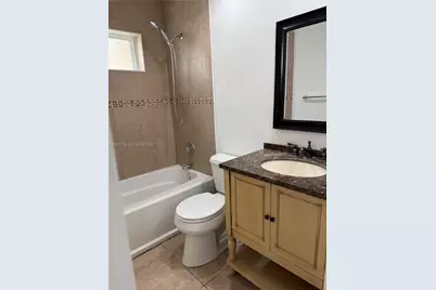 1407 Seagrape Cir, Weston, FL 33326 - Photo 6