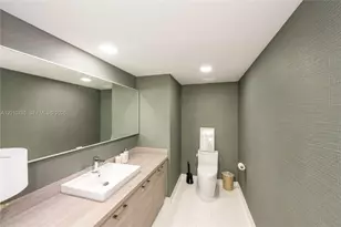 400 Sunny Isles Blvd, Sunny Isles Beach, FL 33160 - Photo 14
