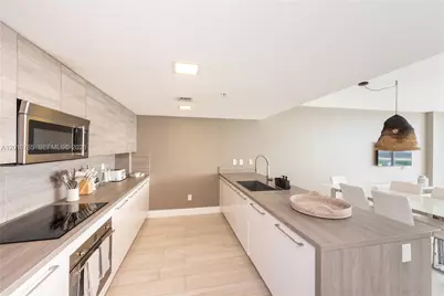 400 Sunny Isles Blvd #1518, Sunny Isles Beach, FL 33160 - Photo 12