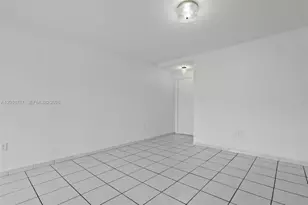 9431 Fontainebleau Blvd, Miami, FL 33172 - Photo 20