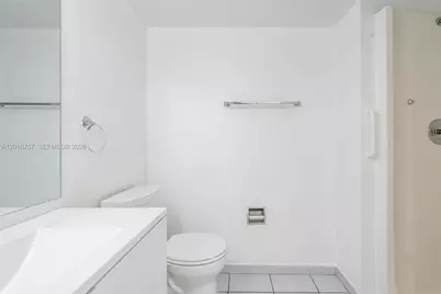 9431 Fontainebleau Blvd #112, Miami, FL 33172 - Photo 12