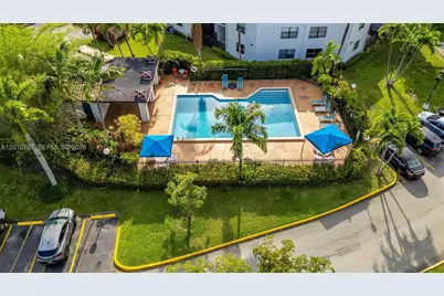 9431 Fontainebleau Blvd #112, Miami, FL 33172 - Photo 14