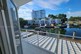 834 Raymond St, Miami Beach, FL 33141 - Photo 32