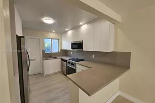 834 Raymond St, Miami Beach, FL 33141 - Photo 40