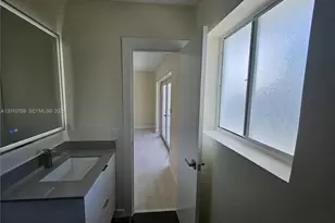 834 Raymond St, Miami Beach, FL 33141 - Photo 30