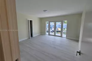 834 Raymond St, Miami Beach, FL 33141 - Photo 22