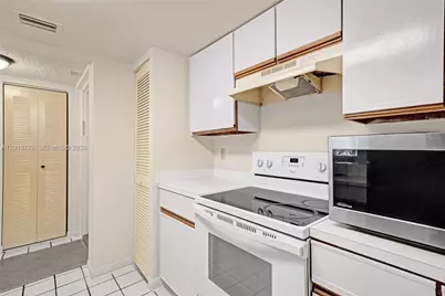 9901 Westview Dr #325, Coral Springs, FL 33076 - Photo 12