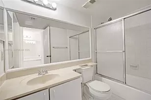 9901 Westview Dr, Coral Springs, FL 33076 - Photo 28