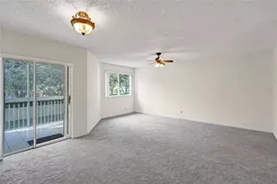 9901 Westview Dr, Coral Springs, FL 33076 - Photo 18