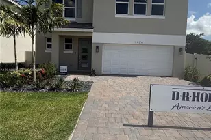 132 NE 13th Cir, Homestead, FL 33033 - Photo 8