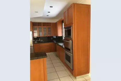 9910 SW 23rd St #n/a, Miami, FL 33165 - Photo 10