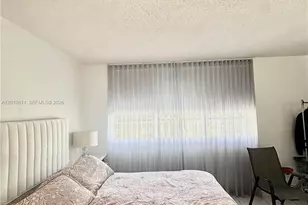 999 Brickell Bay Dr, Miami, FL 33131 - Photo 22