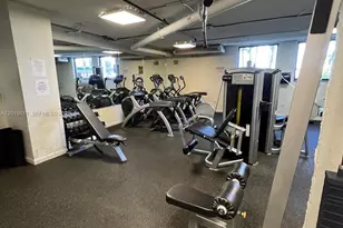 999 Brickell Bay Dr, Miami, FL 33131 - Photo 32