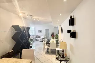 999 Brickell Bay Dr, Miami, FL 33131 - Photo 6
