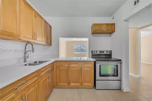 18900 NE 3rd Ct, Miami, FL 33179 - Photo 2