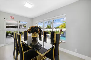 1104 N 13th Terrace, Hollywood, FL 33019 - Photo 14