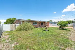 18010 NW 48th Ct, Miami Gardens, FL 33055 - Photo 2