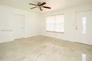 18010 NW 48th Ct, Miami Gardens, FL 33055 - Photo 16