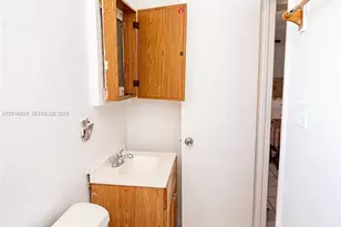 18010 NW 48th Ct, Miami Gardens, FL 33055 - Photo 8