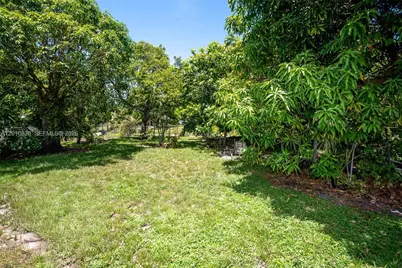 18010 NW 48th Ct, Miami Gardens, FL 33055 - Photo 42
