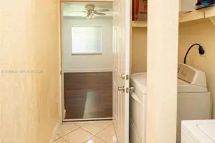 18010 NW 48th Ct, Miami Gardens, FL 33055 - Photo 32