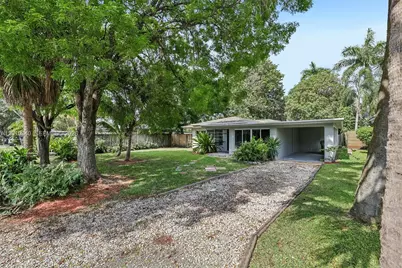 1115 NW 7th Ave, Fort Lauderdale, FL 33311 - Photo 2