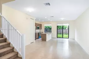 15862 NW 91st Ct, Miami Lakes, FL 33018 - Photo 2