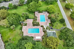 575 Oaks Ln, Pompano Beach, FL 33069 - Photo 42