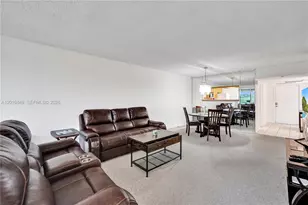 575 Oaks Ln, Pompano Beach, FL 33069 - Photo 24